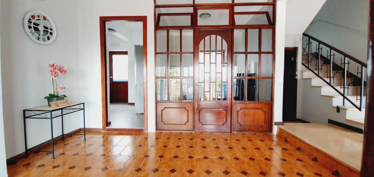 برايا Kelly Guest House المظهر الخارجي الصورة