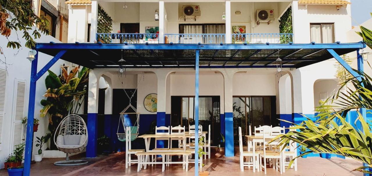 برايا Kelly Guest House المظهر الخارجي الصورة