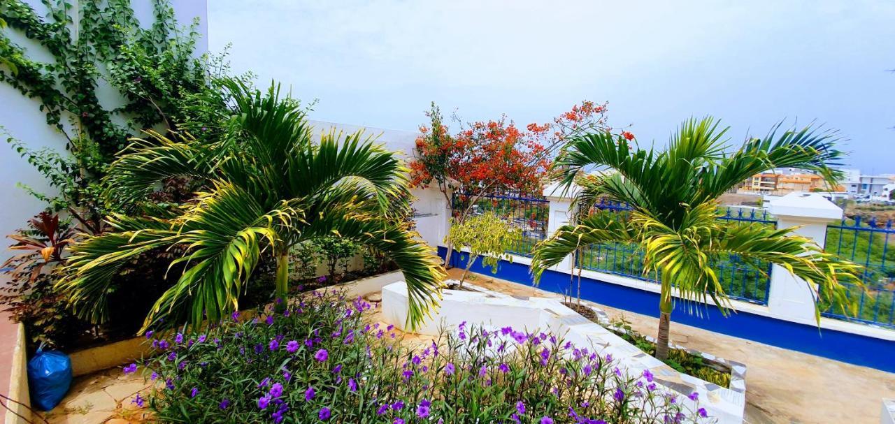 برايا Kelly Guest House المظهر الخارجي الصورة